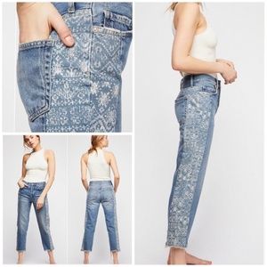 Free People side striped boyfriend jeans size 26